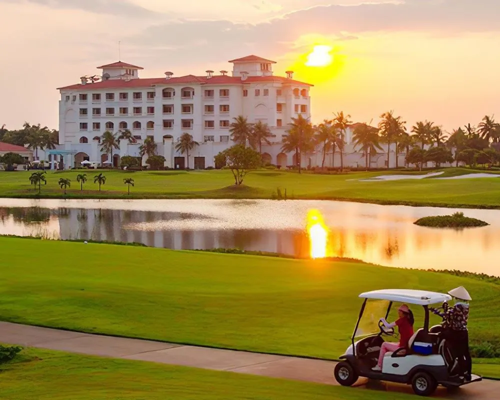 Sono Belle Hai Phong Golf & Resort